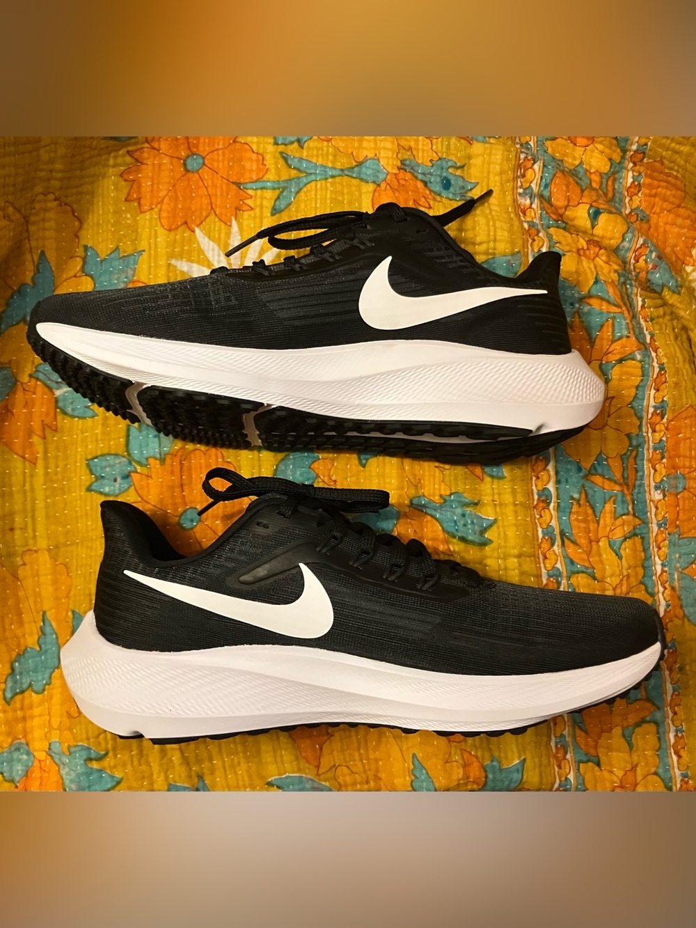 Nike Air Zoom Pegasus 39 Women's Size 8.5 Black White